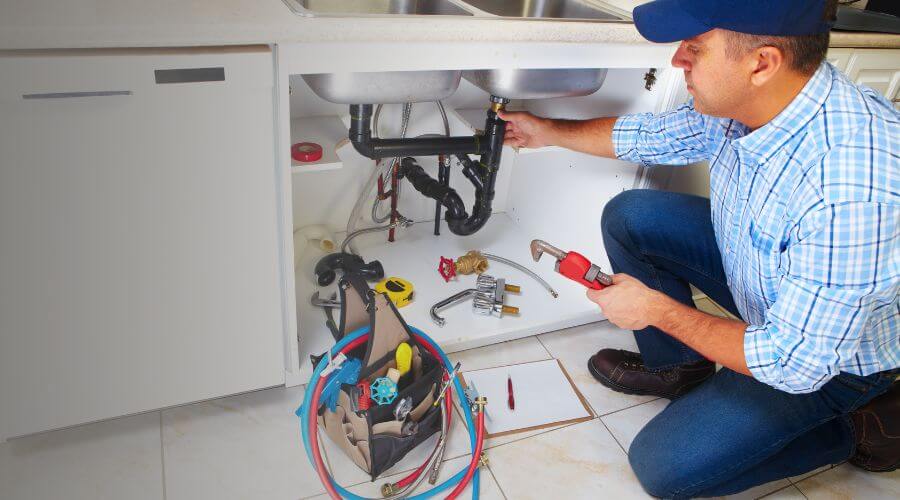 Professional emergency plumbing in Mooreland, IN